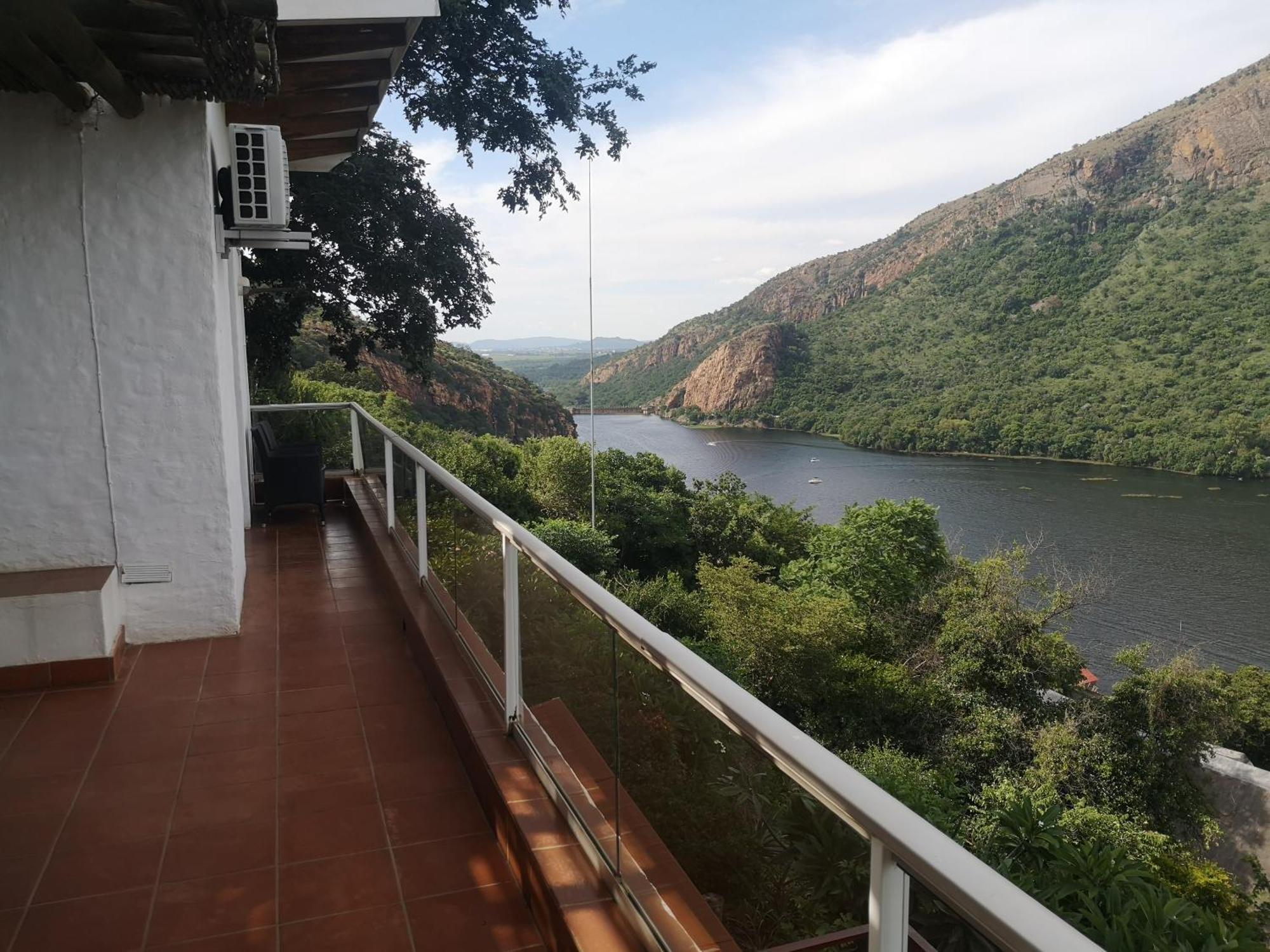 Bed and Breakfast Letamong Hartbeespoort Zimmer foto